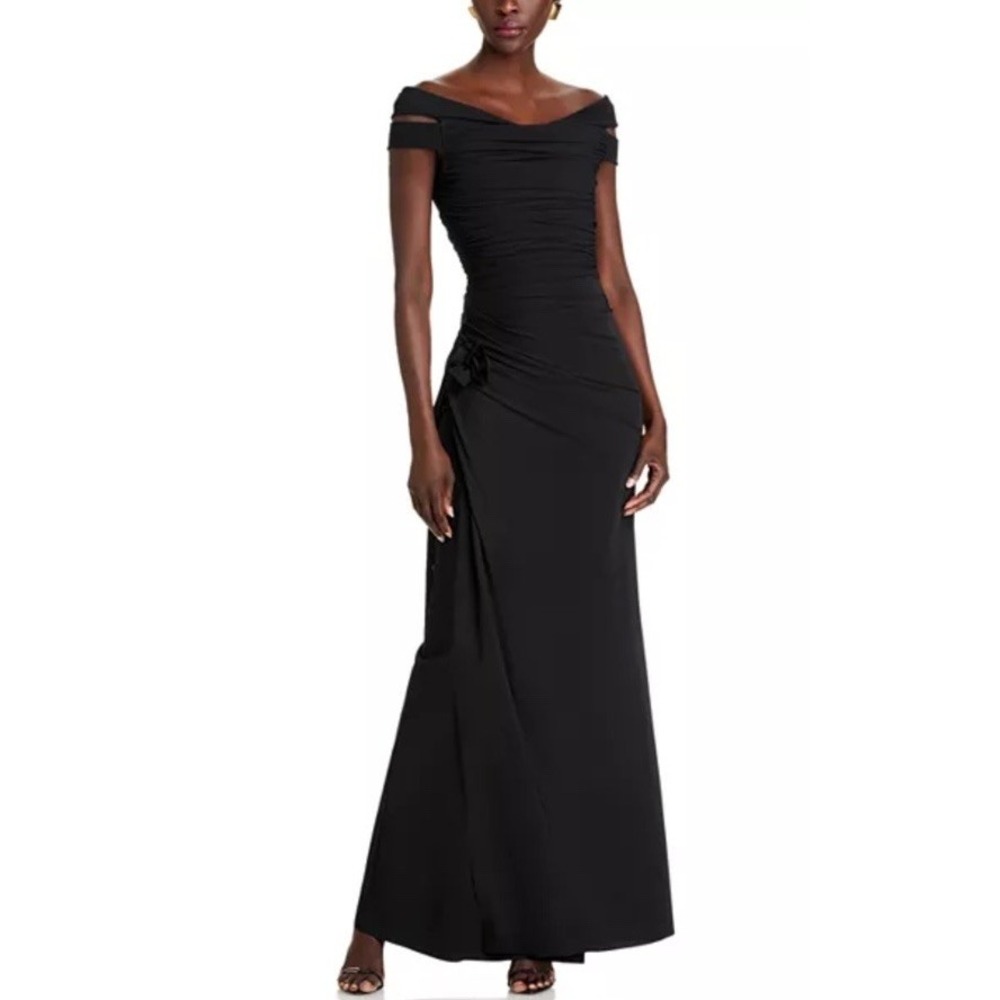 Chiara Boni La Petite Robe Soetsu Off-the-Shoulder Black Gown Dress Sz 46 US 10